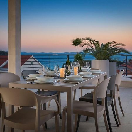 Luxury Villa Lucice View Milna  Buitenkant foto